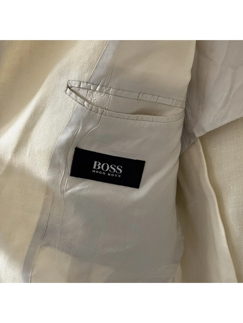 Vintage Hugo Boss Linen Blazer 40R Made Italy Cream Banco Peru Crest Buttons